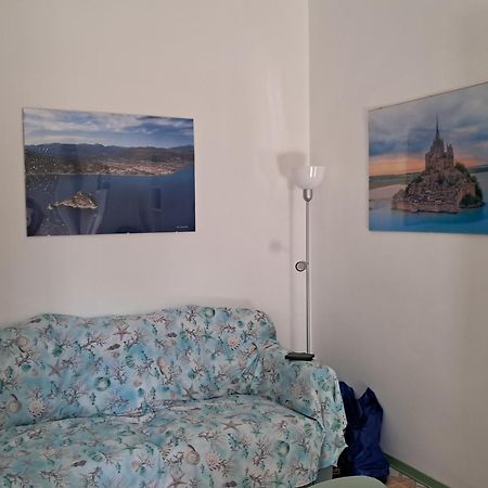アルベンガCasa Di Andreaアパートメント エクステリア 写真