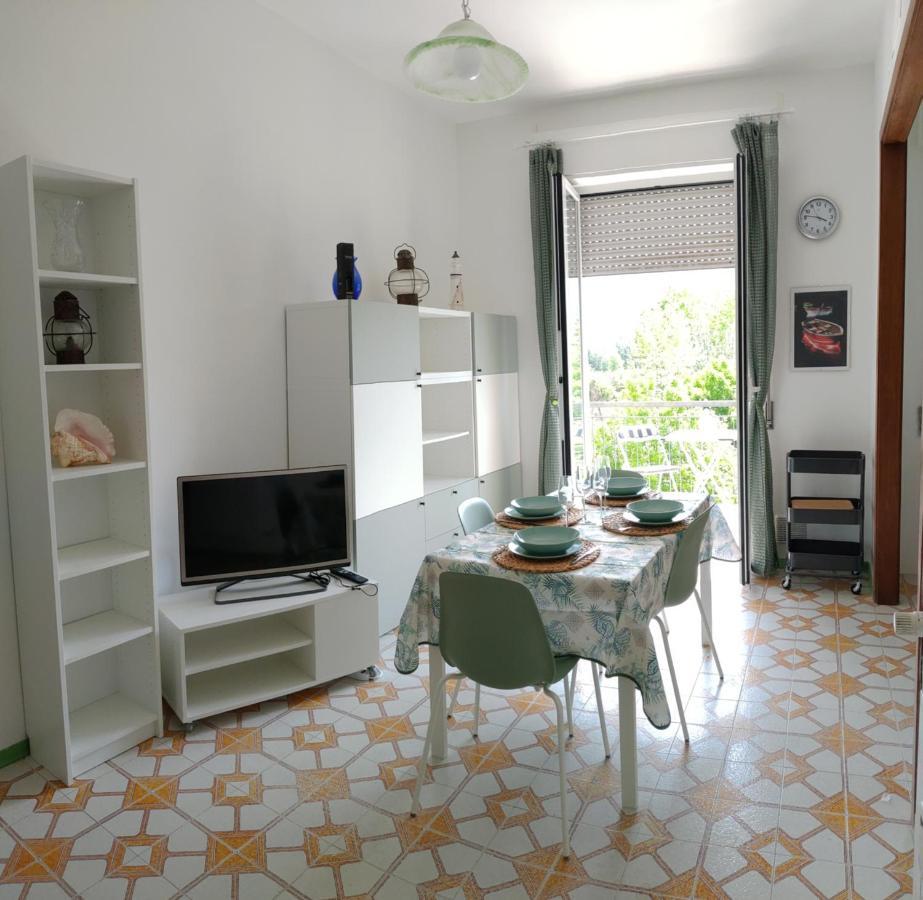 アルベンガCasa Di Andreaアパートメント エクステリア 写真